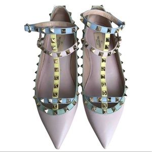 Valentino rockstud flats in pale pink